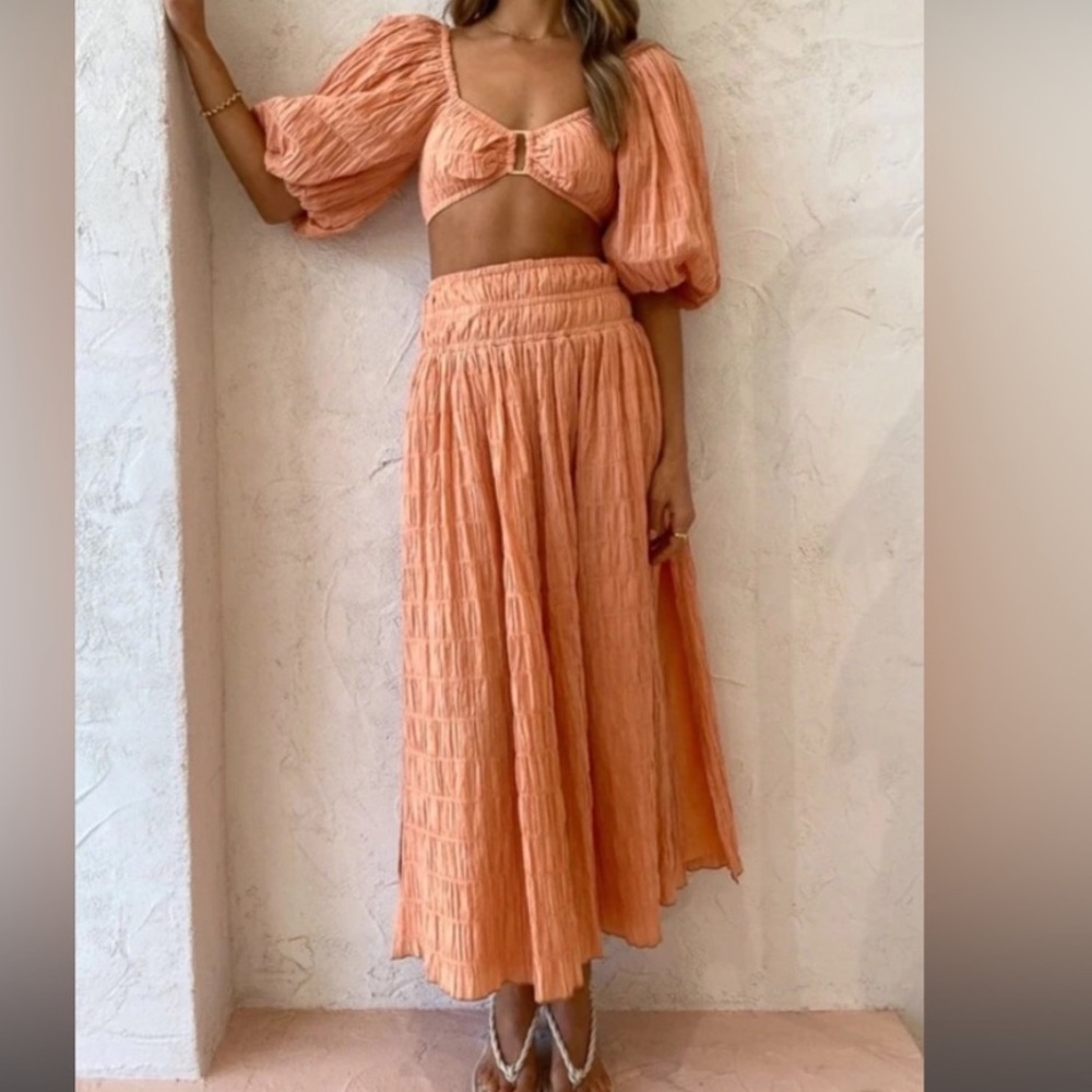 SOVERE Mercy Maxi Skirt in Apricot NWT size S - Picture 3 of 5